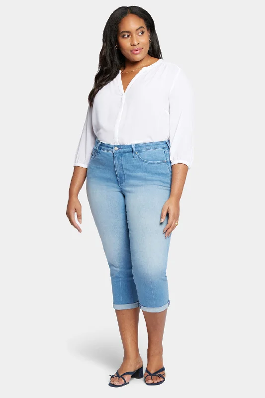 Chloe Skinny Capri Jeans In Plus Size - Debut